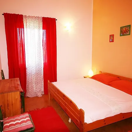 Loredana 233 Banjole